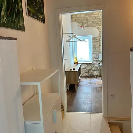 Steinhaus Mit Garten In Der Altstadt * Rovinj